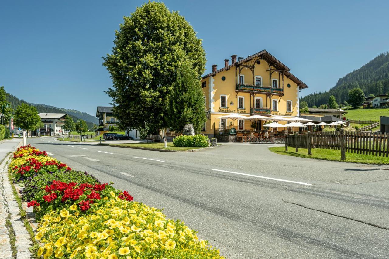 Gasthof Post St. Martin Am Tgb. ザンクト・マルティン・アム・テンネンゲビルゲ エクステリア 写真